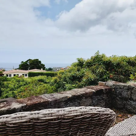 Casas Do Tareco * Biscoitos (Terceira)